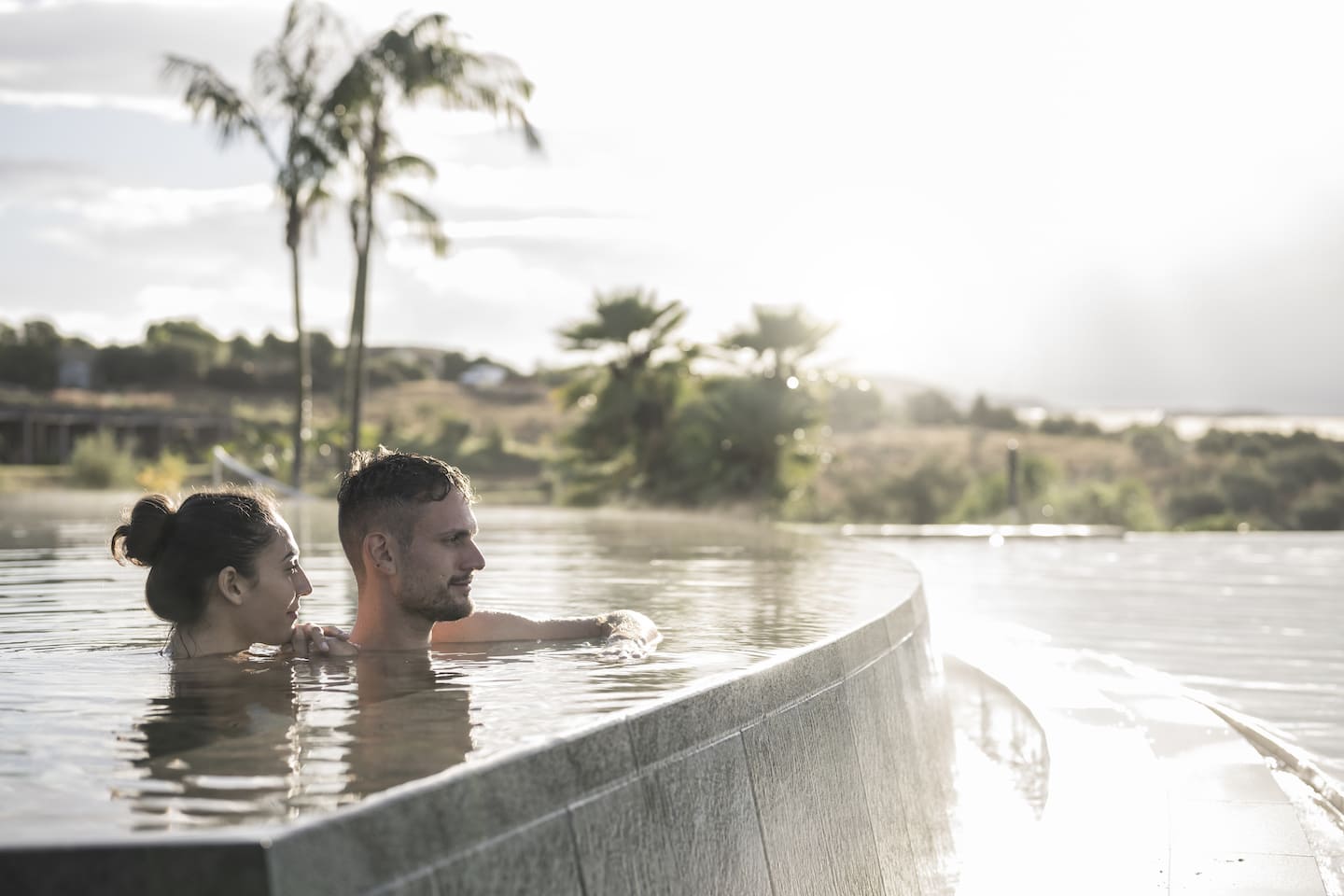 Adler Spa Resort Sicilia Paar im Pool