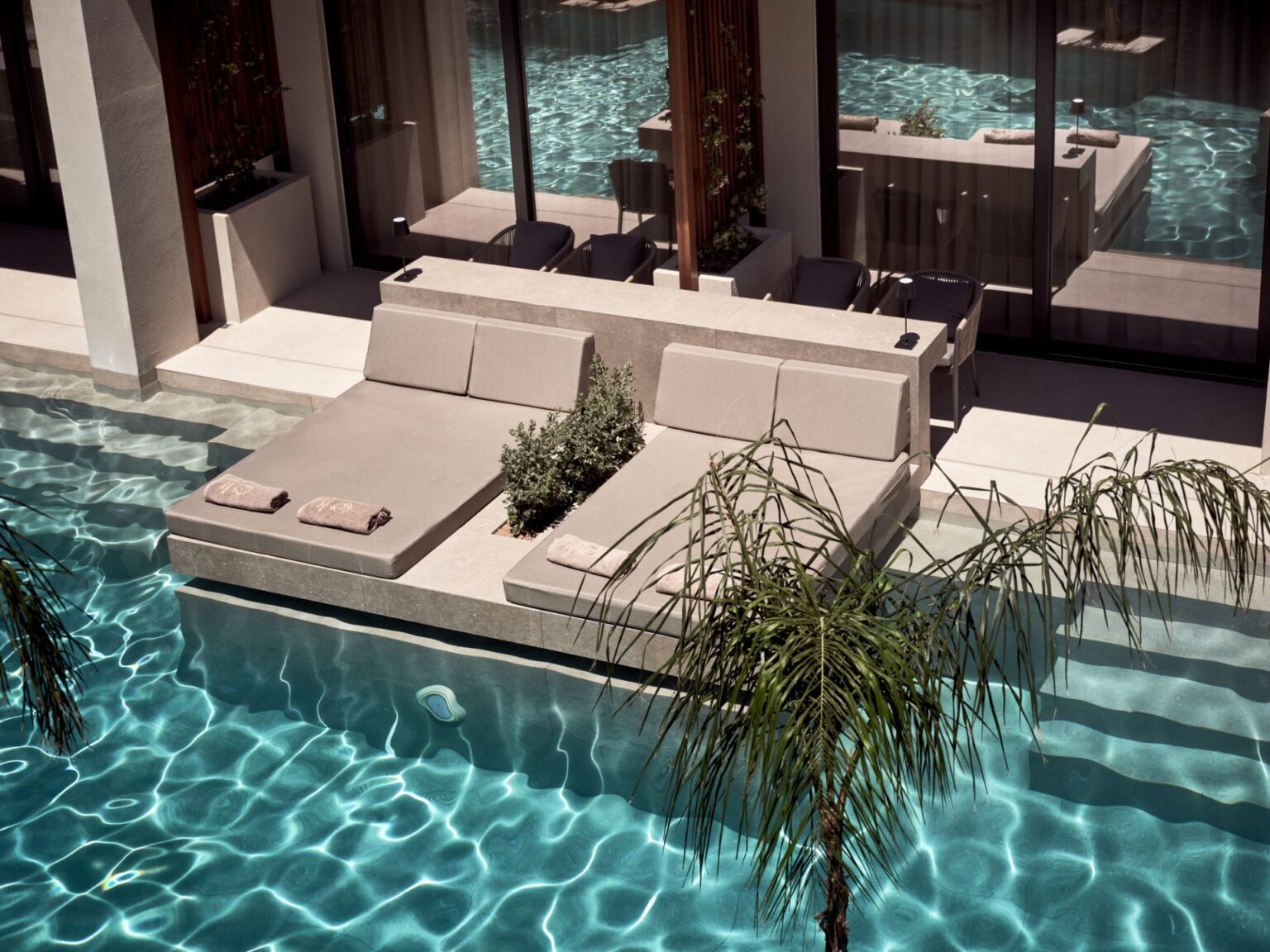 Select Green Hotels Contessina Hotel Suiten mit privater Terrasse, Sonnenliege und Pool-Zugang