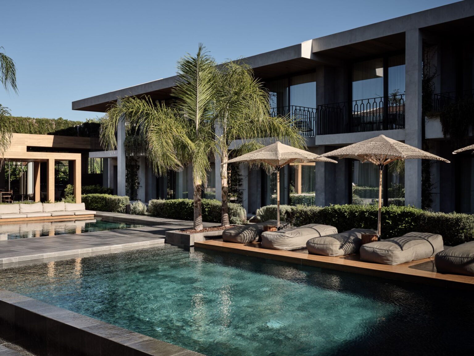 Select Green Hotels Contessina Suites and spa pool anlage