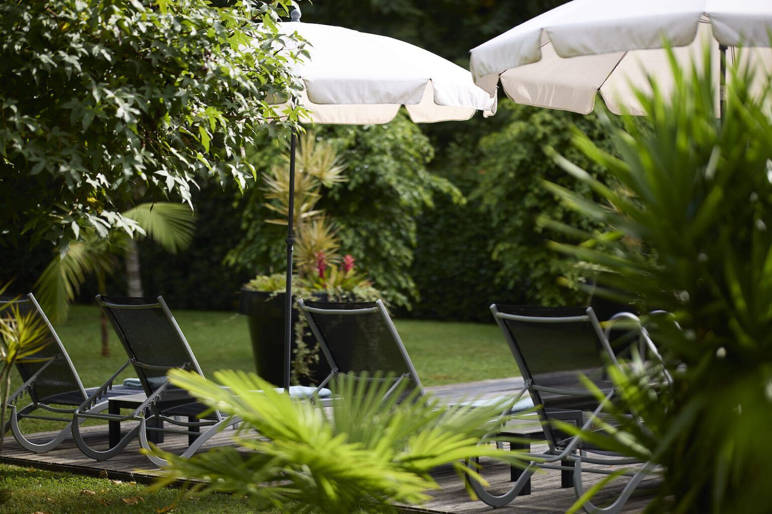 Select Green Hotels Octant Furnas deck chairs