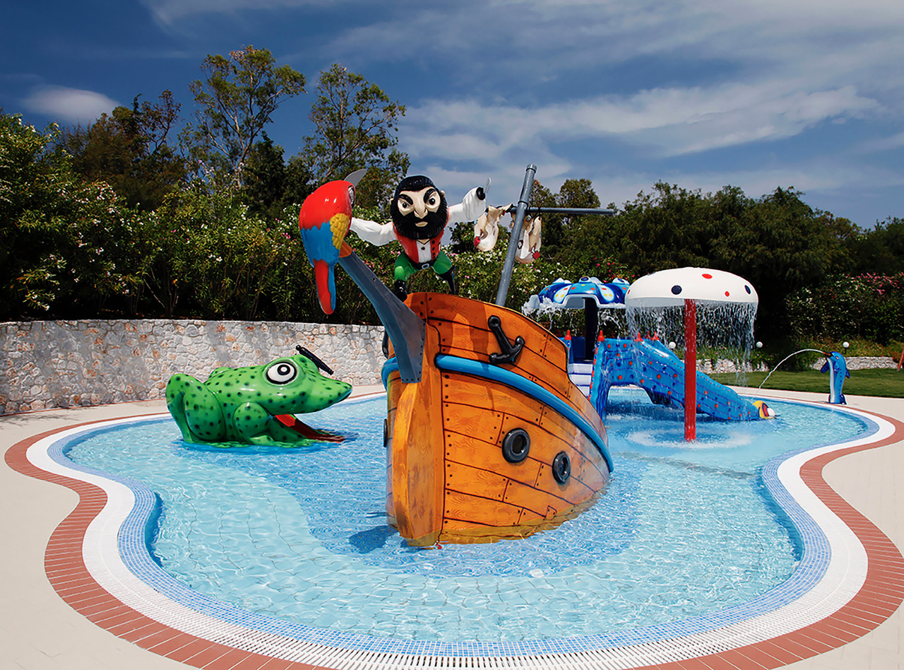 Select Green Hotels Pilot Beach Resort Crete kids pool