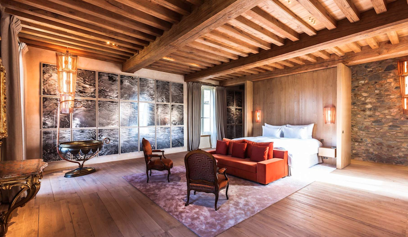 Domaine des Etangs Valentines Package