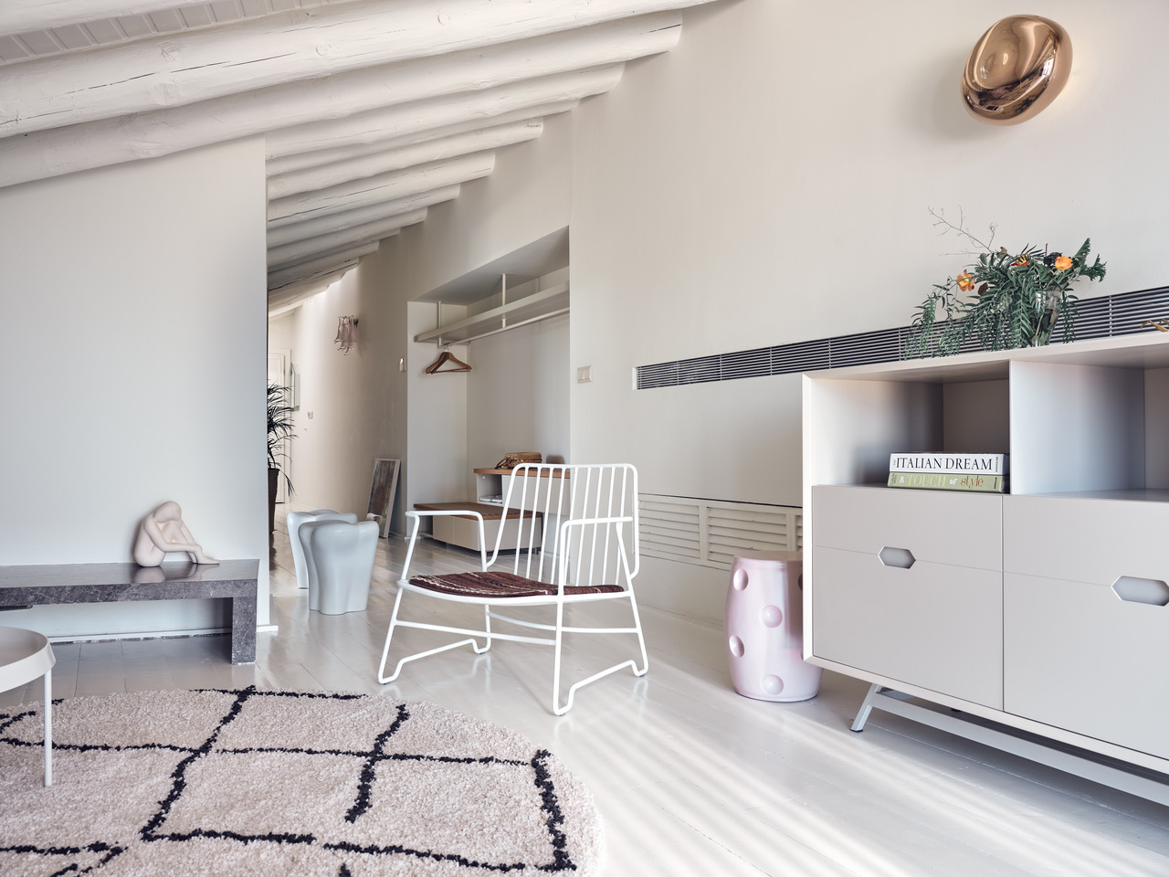 Select Green Hotels ekies all senses all white suite