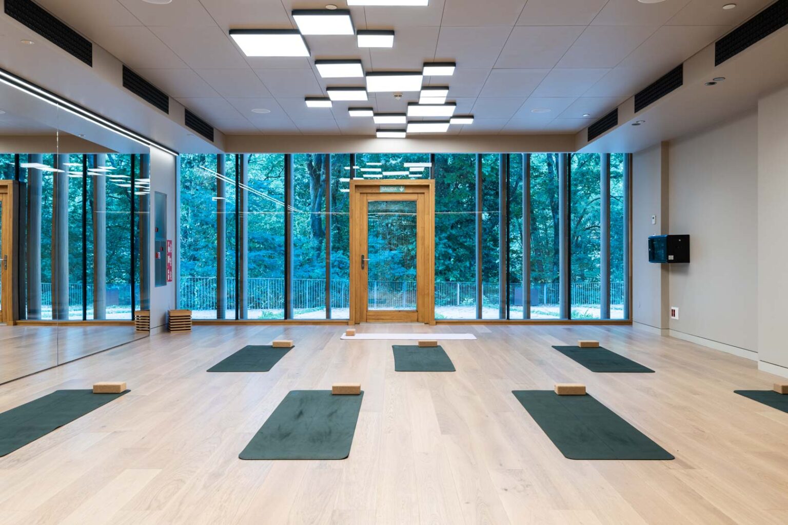 Select Green hotels Arima Hotel & Spa Yoga mit Blick ins Grüne