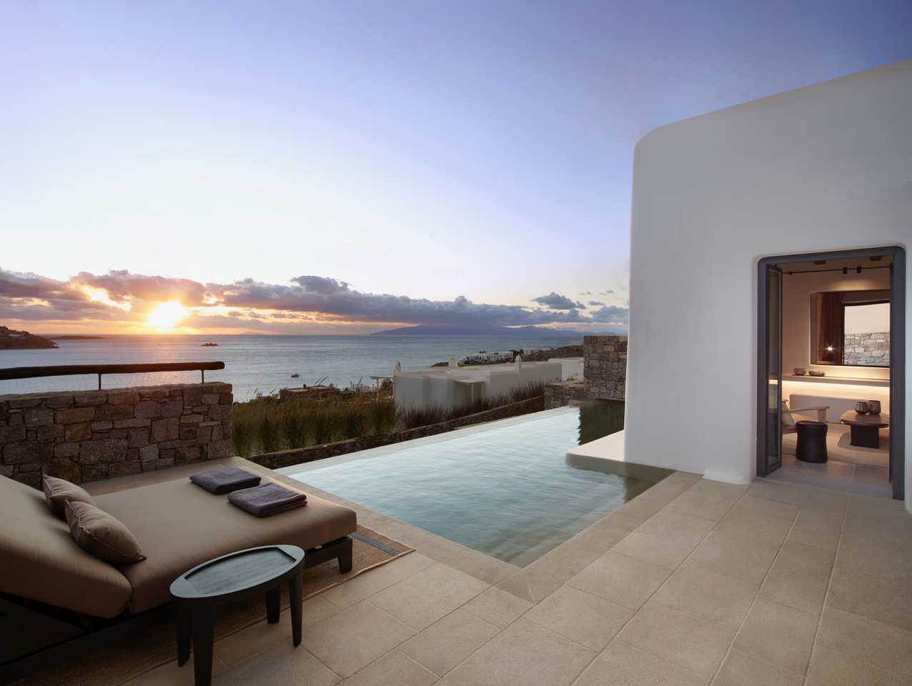 Select Green Hotels Kalesma Mykonos luxury five star hotel