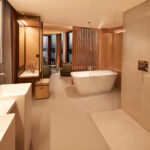 Select Green Hotels Hotel Jakarta Amsterdam Suite bathroom