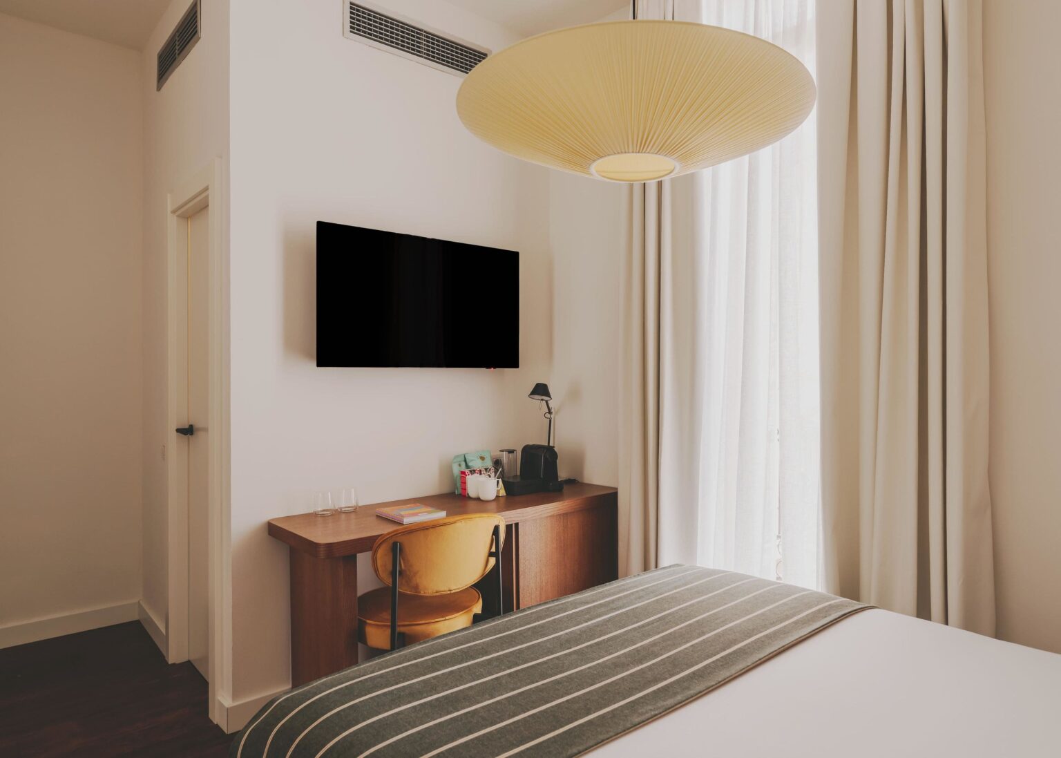 Select Green Hotels Hotel Regina room example