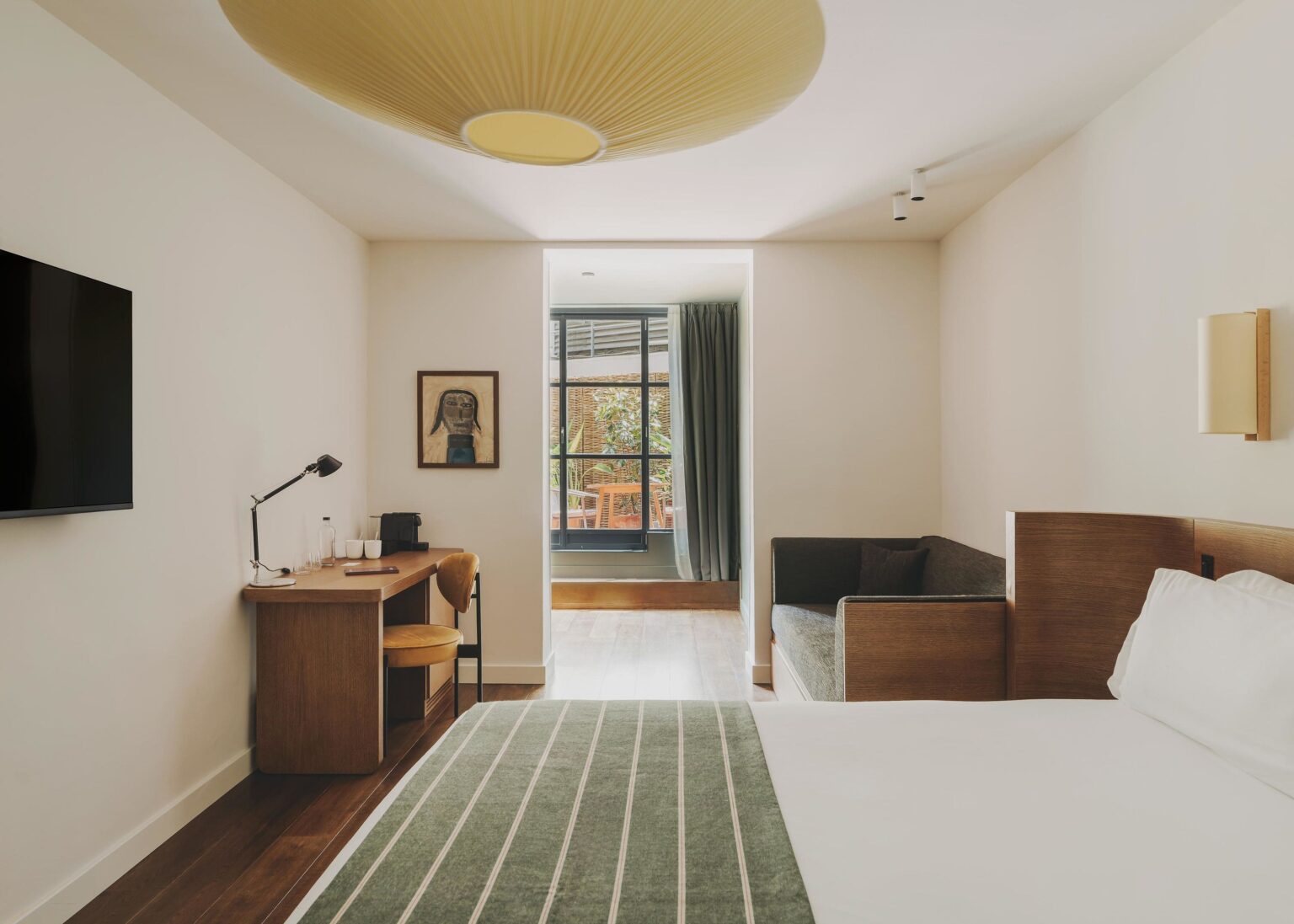 Select Green Hotels Hotel Regina room example