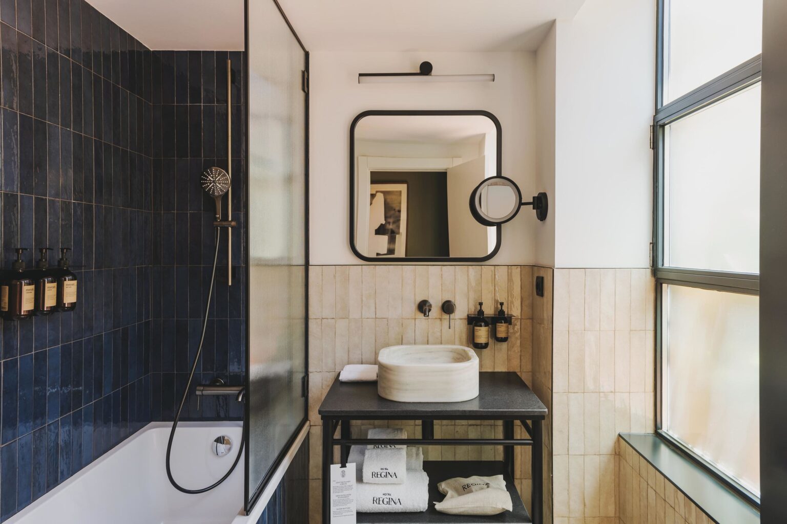 Select Green Hotels Hotel Regina triple room superior studio room