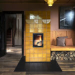 Select Green Hotels Luchs Lindenberg Wohnzimmer mit Kamin