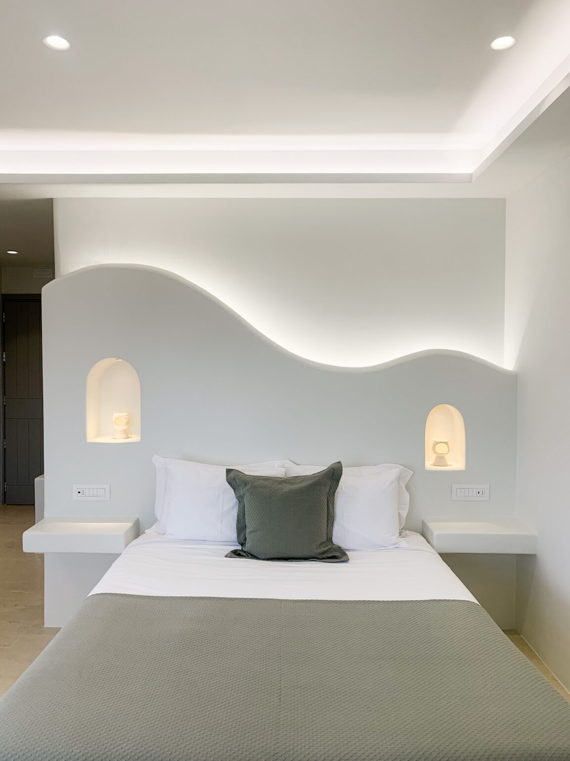 Select Green Hotels MOD vegan hotel santorini Zimmer mit Bett