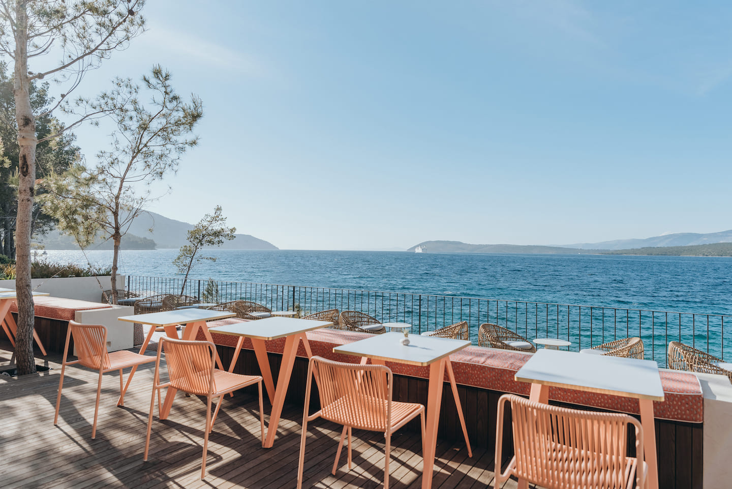 Select Green Hotels Maslina Resort Hvar Terrasse mit Meerblick