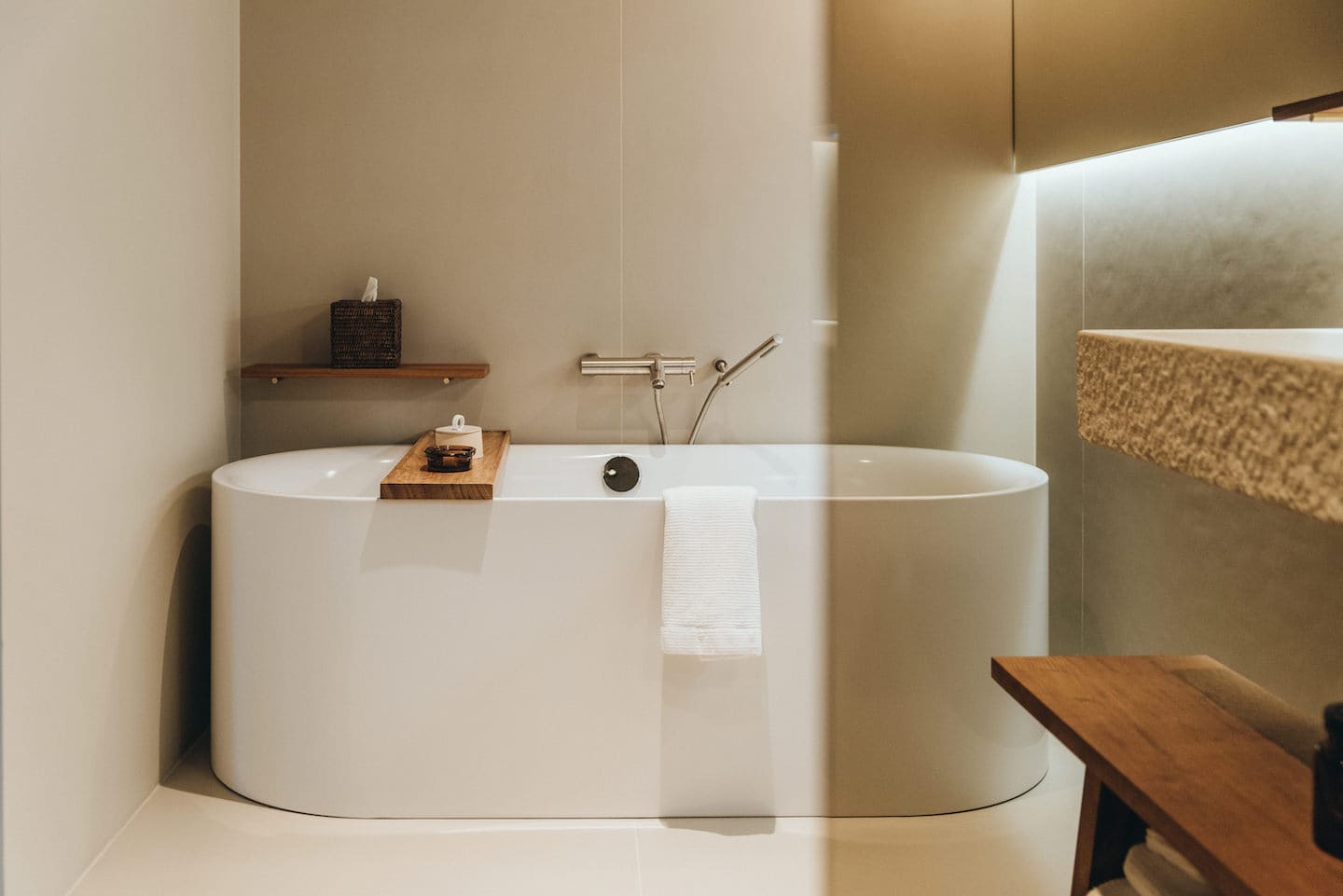 Select Green Hotels Maslina Resort Hvar Badewanne im Badezimmer