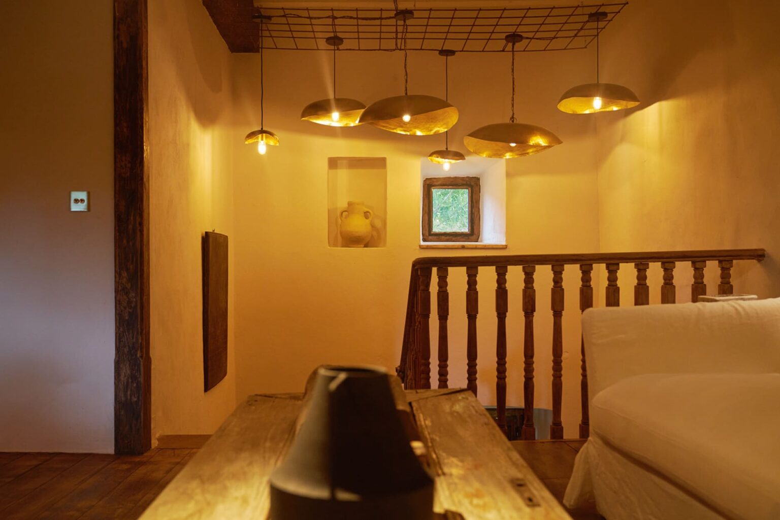 Select Green Hotels Solo Palacio Unique for Four Apartment 4 stairs lamps