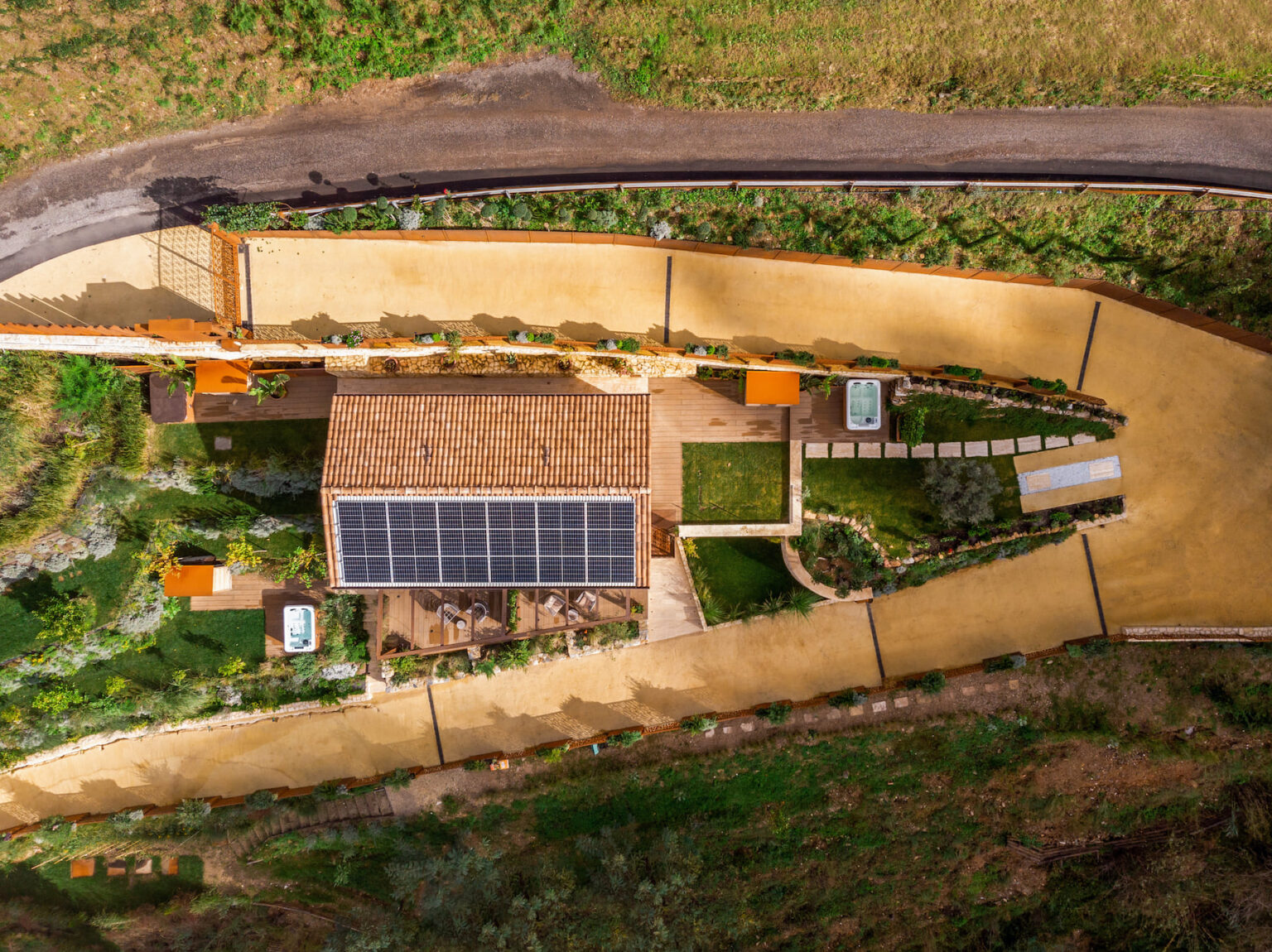 Select Green Hotels Tenuta Zamparina exterior and solar panels