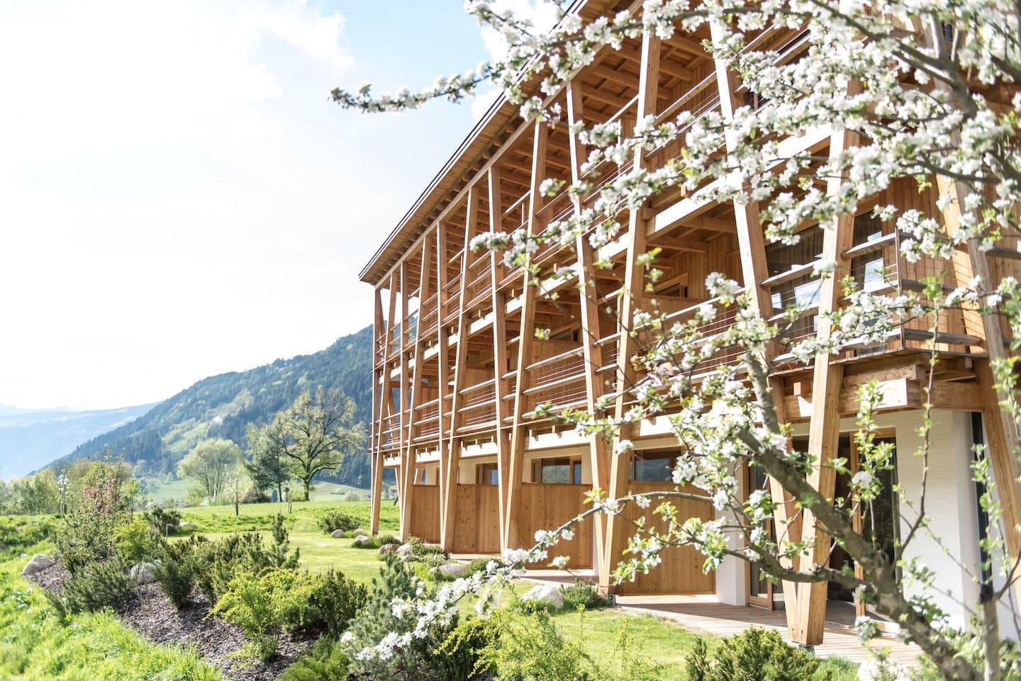 Select Green Hotels Tauber's Bio Vitalhotel exterior