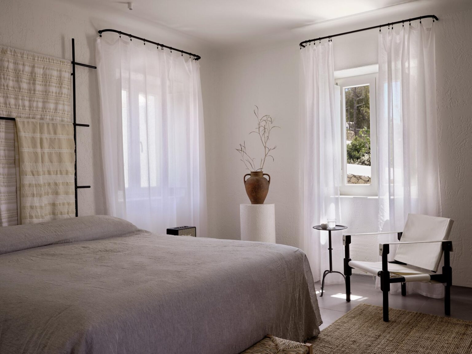 Boheme MykonosSunset Sea view suite with outdoor plunge pool interiors