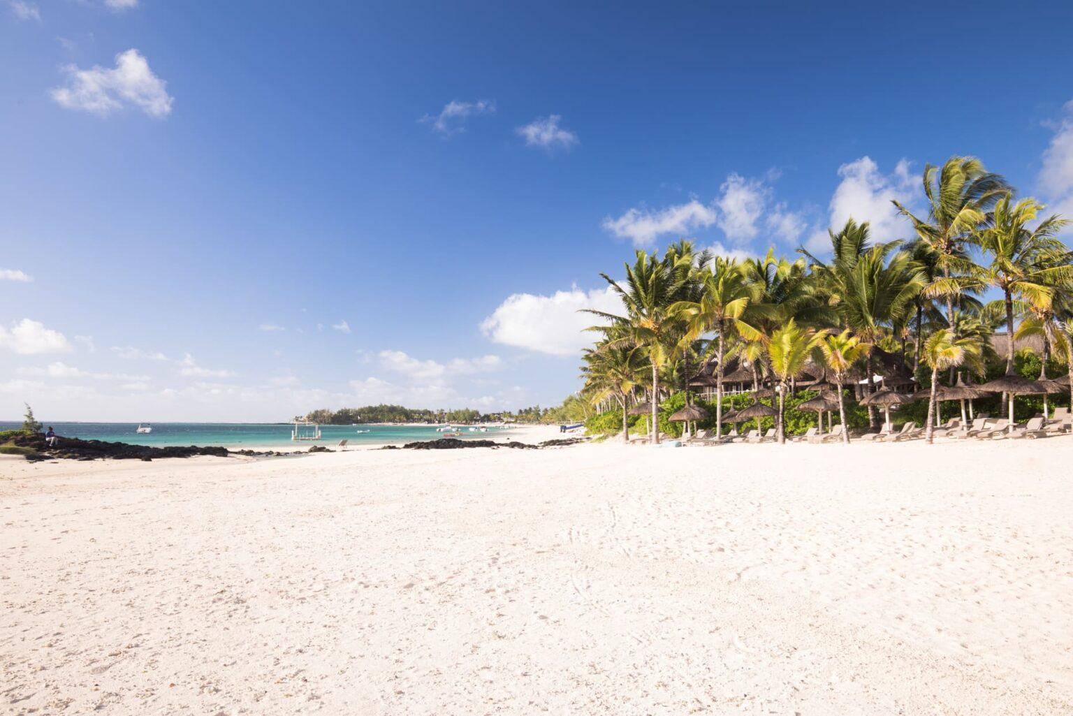 Select Green Hotels LUX* Belle Mare Palmen am Strand