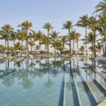 Select Green Hotels LUX* Belle Mare pool