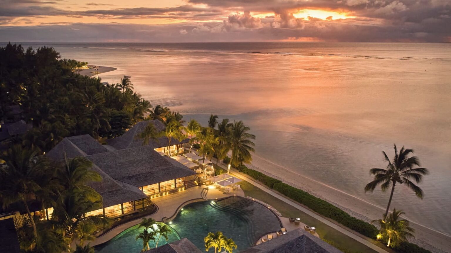 Select Green Hotels LUX* Le Morne Meer bei Sonnenuntergang