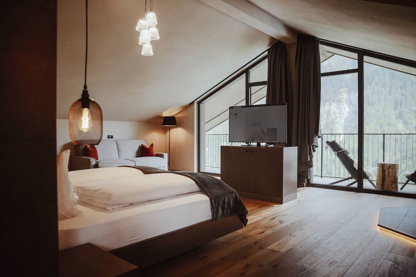 Mea Via the slow farm hotel grand slow room