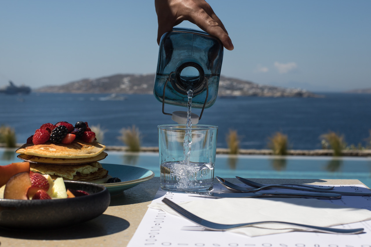 Select Green Hotels Rocabella Mykonos Frühstück mit Meerblick