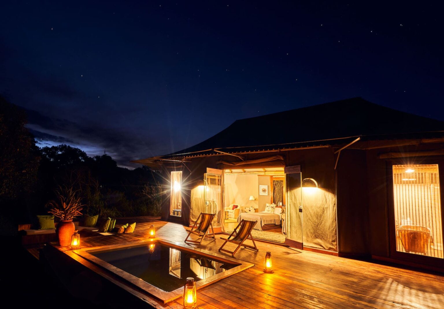 Select Green Hotels Sala's Camp - Masai Mara tent at night