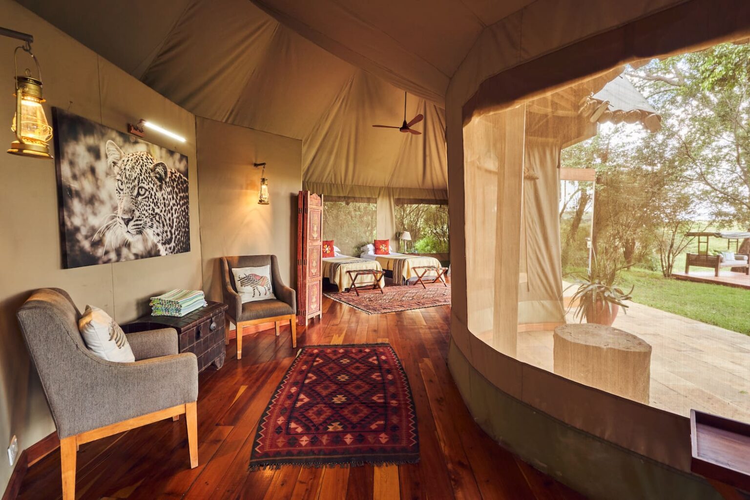 Select Green Hotels Sala's Camp - Masai Mara tent inside