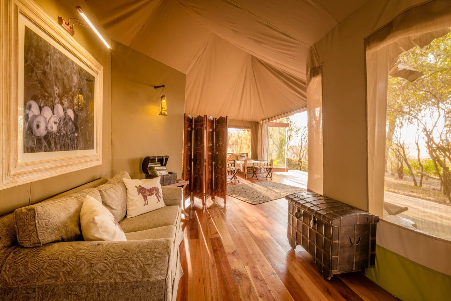 Select Green Hotels Sala's Camp - Masai Mara tent inside