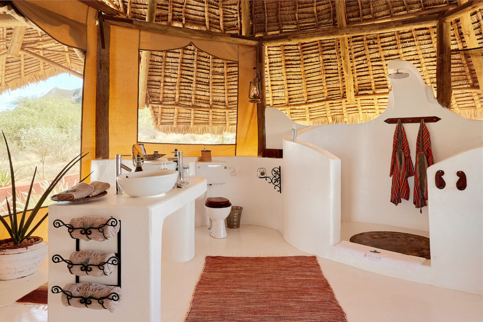 Select Green Hotels Sasaab Safari Lodge bathroom