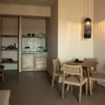 Select Green Hotels SeeSoo Paros Zimmer mit Esstisch