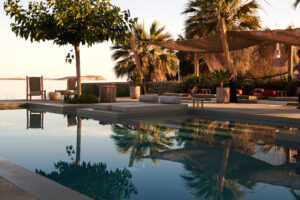 Select Green Hotels SeeSoo Adults-Only Hotel auf Paros mit pool direkt am Meer