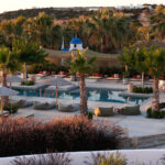 Select Green Hotels SeeSoo Paros pool aus der Vogelperspektive