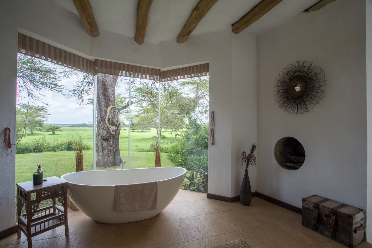 Select Green Hotels Solio Lodge bathroom with a view