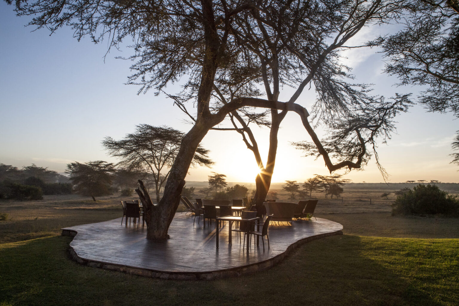 Select Green Hotels Solio Lodge sunrise over the deck