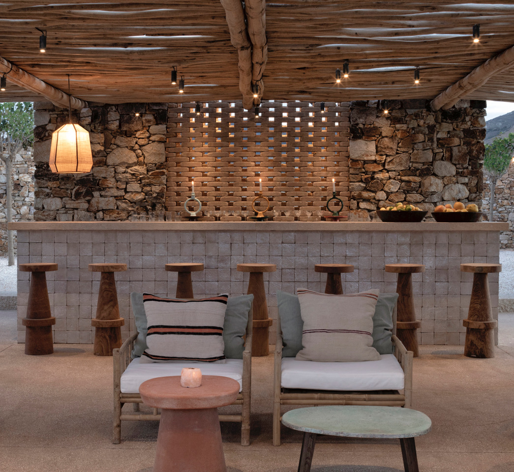 Select Green Hotels The Rooster Antiparos bar