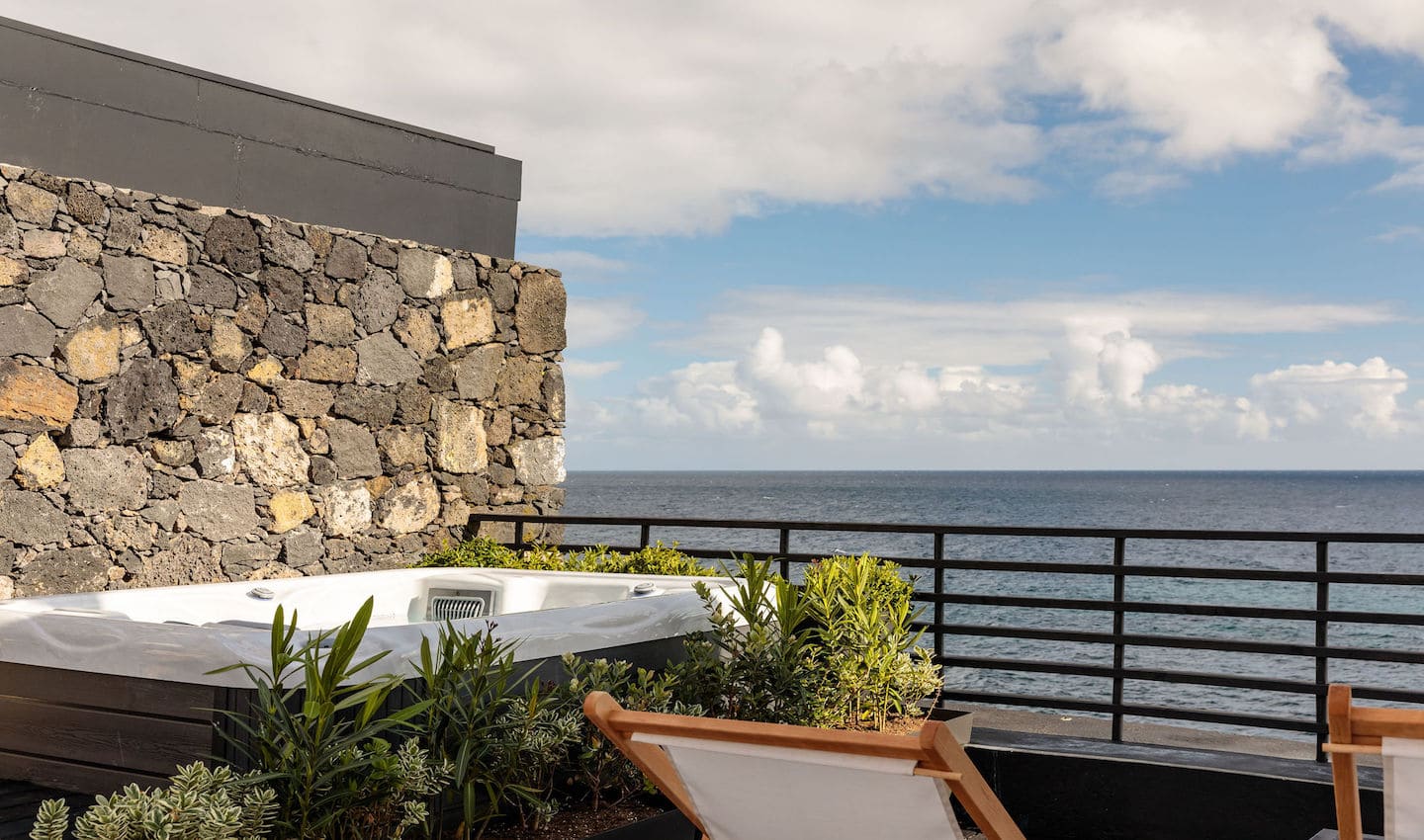 Select Green Hotels WHITE Exclusive Suites & Villas