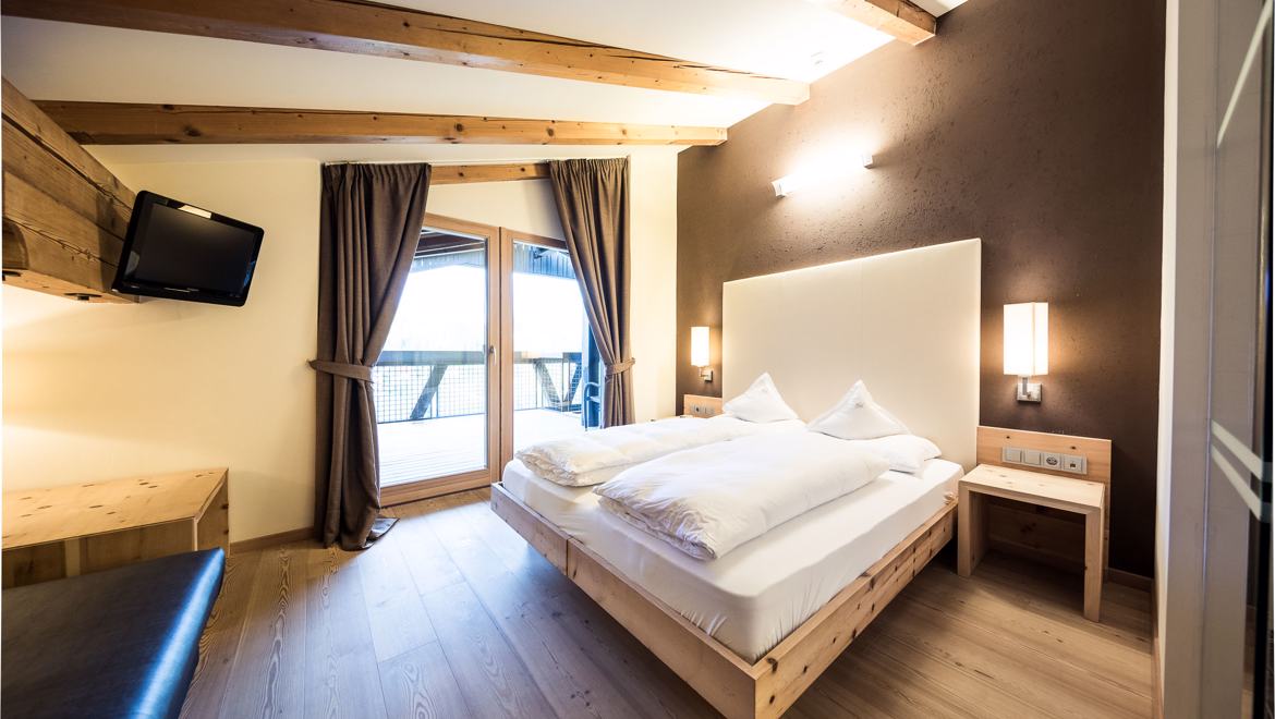 Select Green Hotels Green Luxury Hotel Pfösl Junior Suite Natura Zirbe