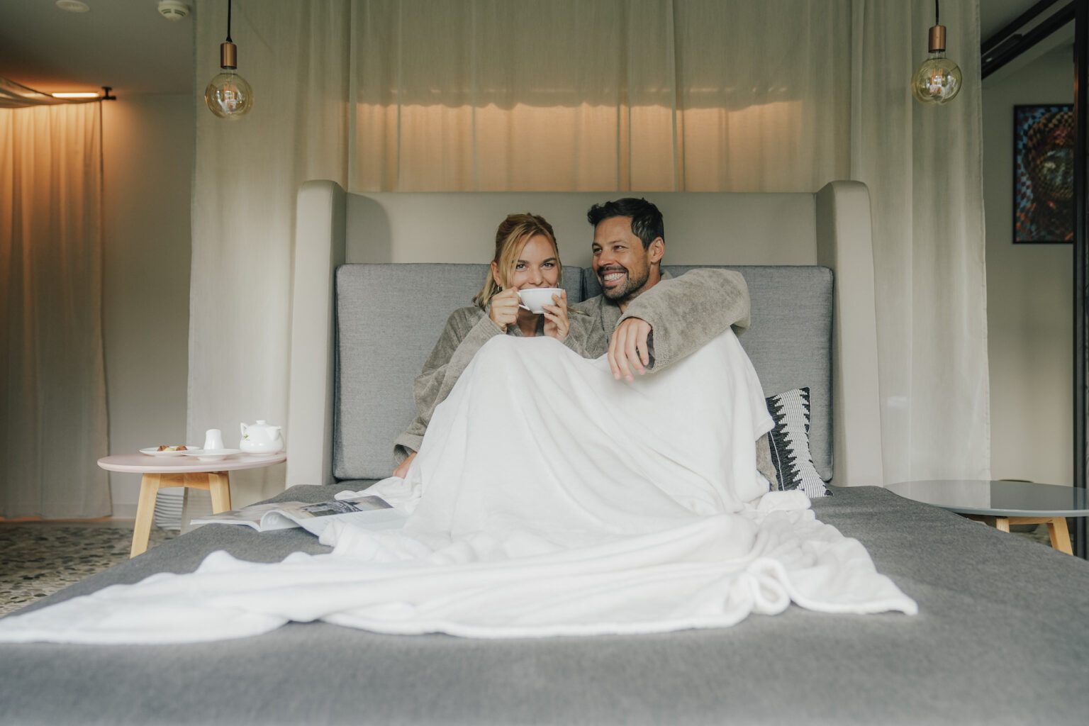 Select Green Hotels Seehof nature retreat in fall Herbst spa couple