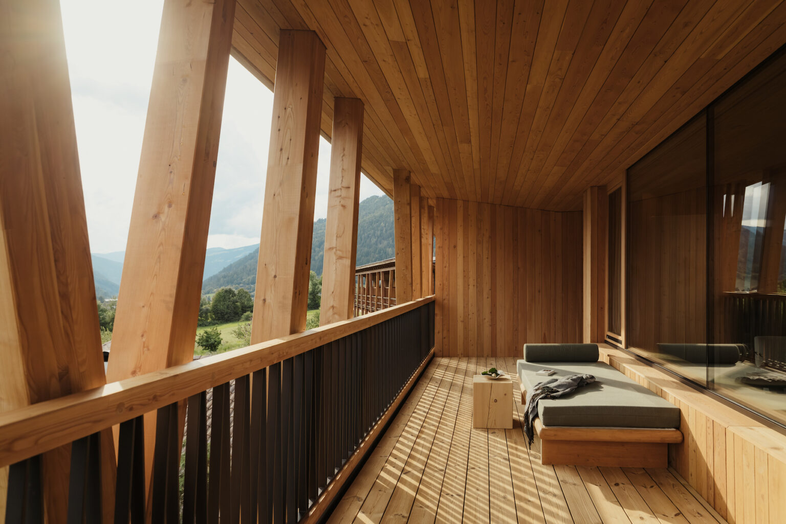 Select Green Hotels Taubers Bio Vitalhotel new suite balkon