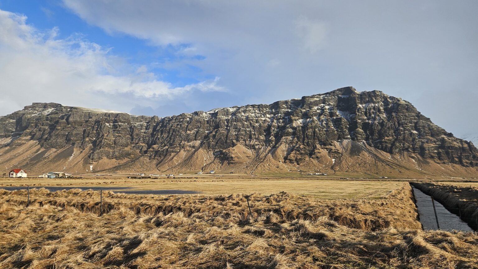 The Forgotten Farmhouse island