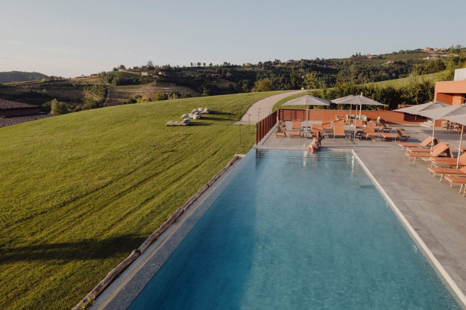 Select Green Hotels Casa di Langa outdoor pool